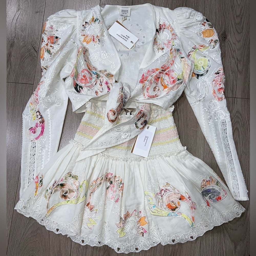 White set hemant & nandita